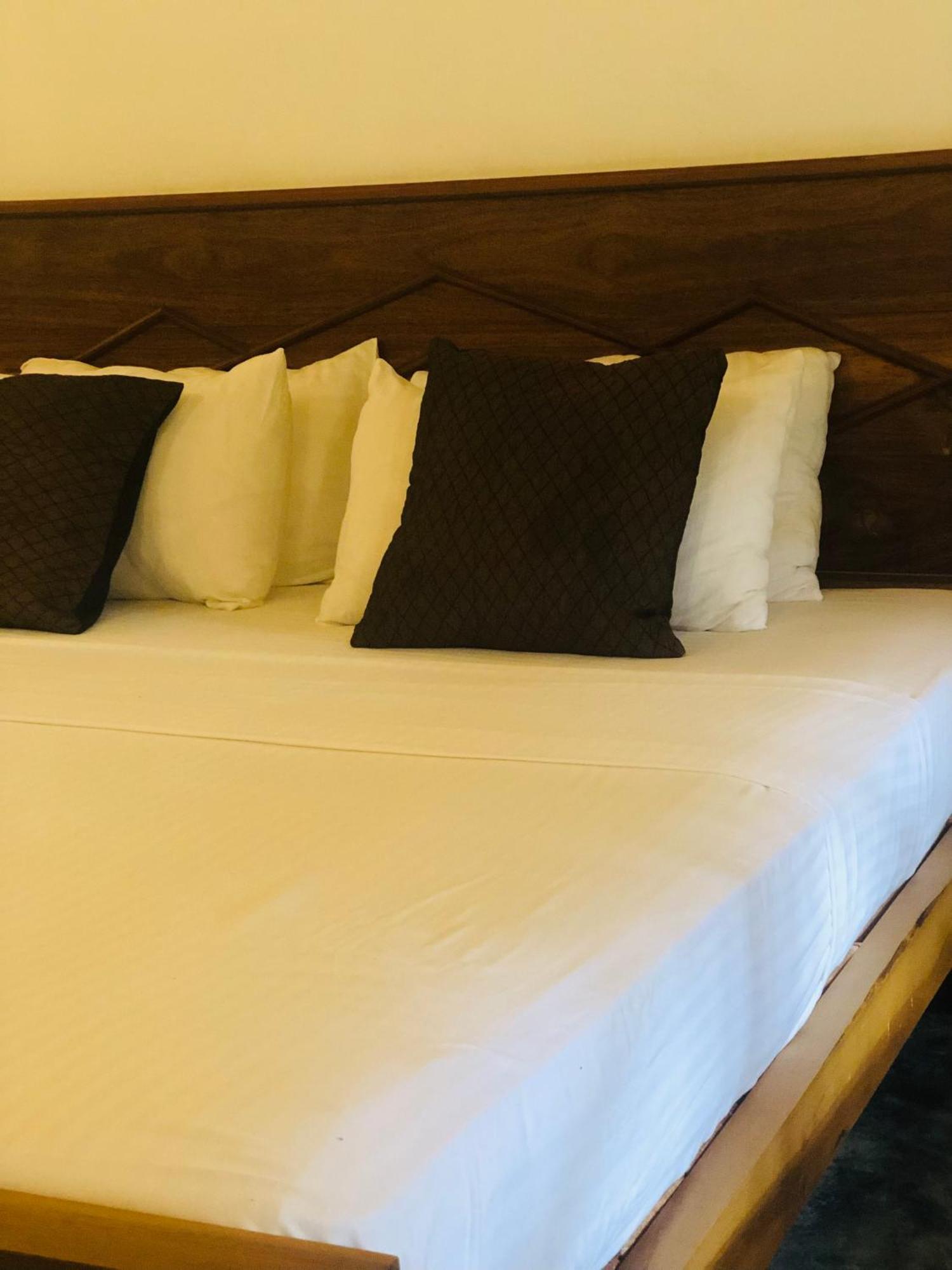 Landa Holiday House Belihuloya Luaran gambar