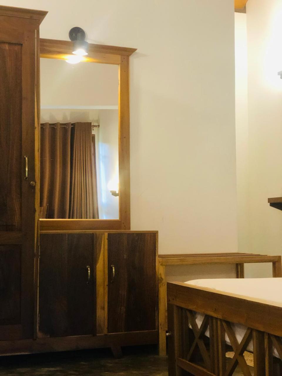 Landa Holiday House Belihuloya Luaran gambar
