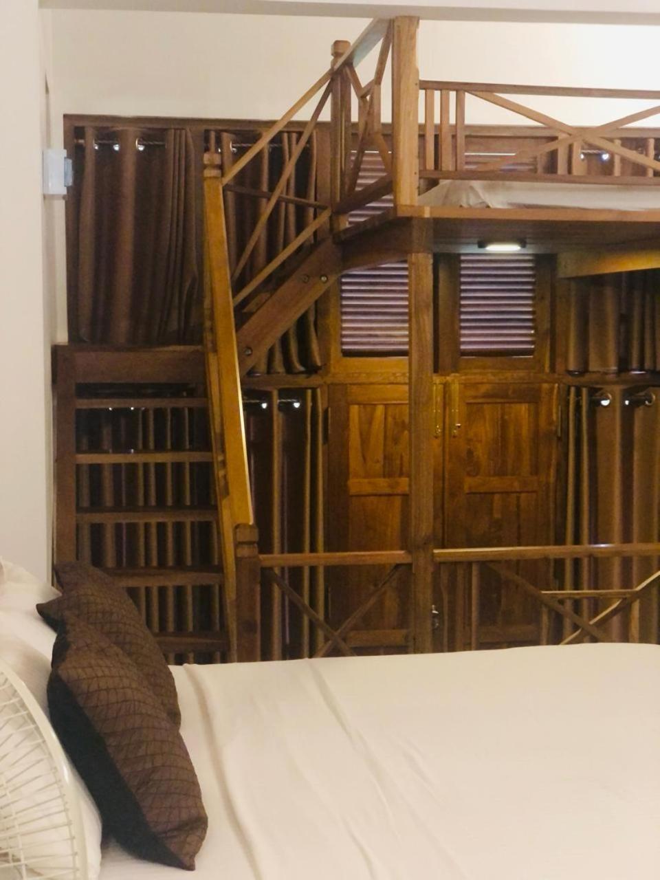 Landa Holiday House Belihuloya Luaran gambar