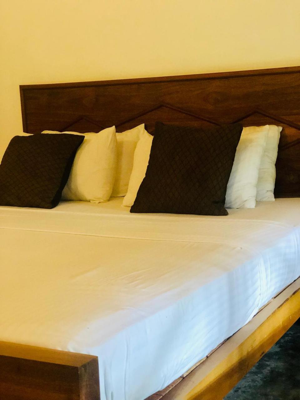 Landa Holiday House Belihuloya Luaran gambar